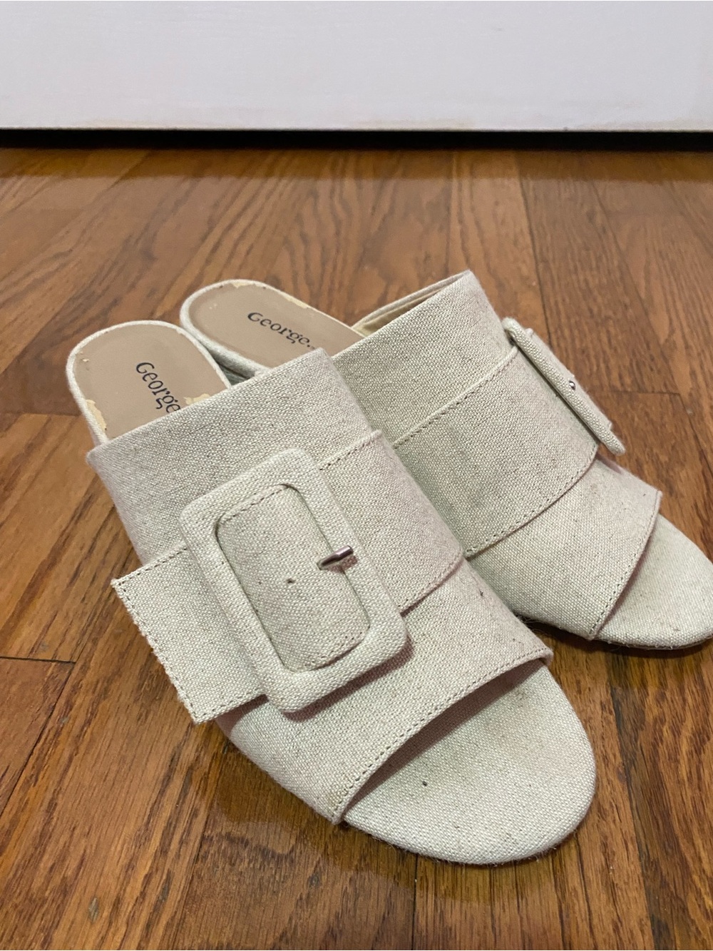 George Beige Buckle Slide Sandals - Women's Casual Slip-On Size US 6